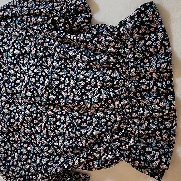 💥 ASSORTED COLOR OF DAISIES TOP BY TOPSHOP 💥 - Picture 7 of 12